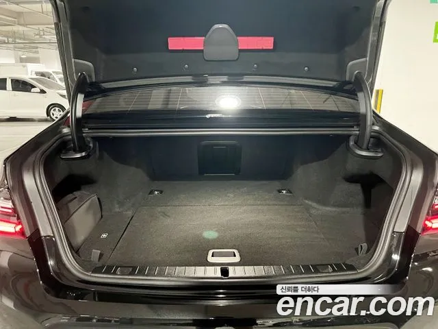 BMW 7 Series (G11) id 2709455 из Кореи 19