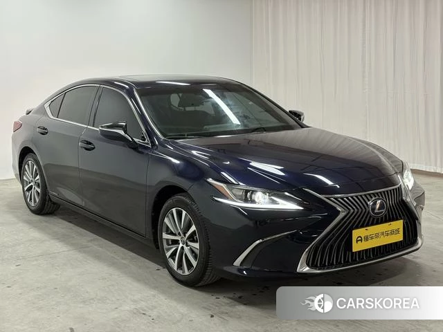 Lexus ES id 4261278 из Китая 19