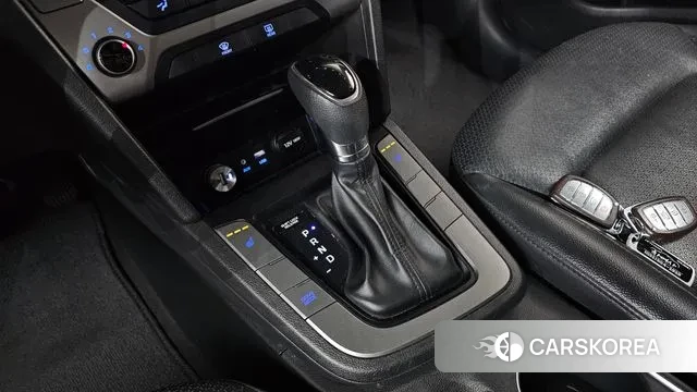 Hyundai Avante AD id 3429341 из Кореи 19