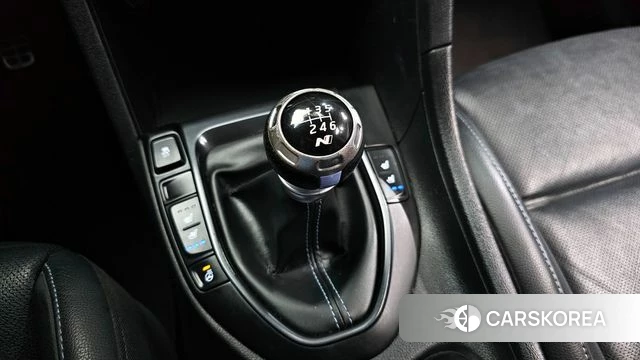 Hyundai Veloster (JS) id 3853728 из Кореи 19