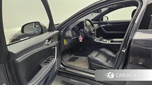 Kia Stinger id 4760209 из Кореи 30