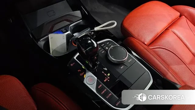 BMW 1 Series (F40) id 3771550 из Кореи 19