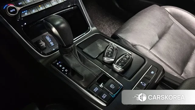 Hyundai Grandeur IG id 3039235 из Кореи 19