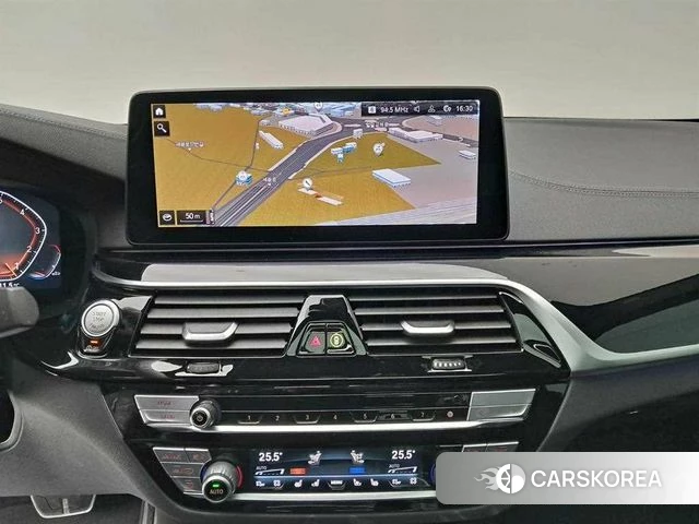 BMW 5 Series (G30) id 3833597 из Кореи 19