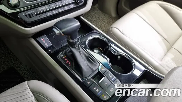 Kia The New Carnival id 2711970 из Кореи 19