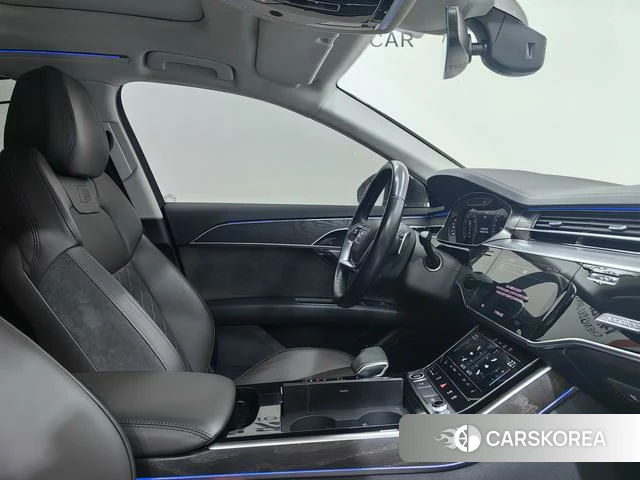 Audi A8 id 4274176 из Китая 28