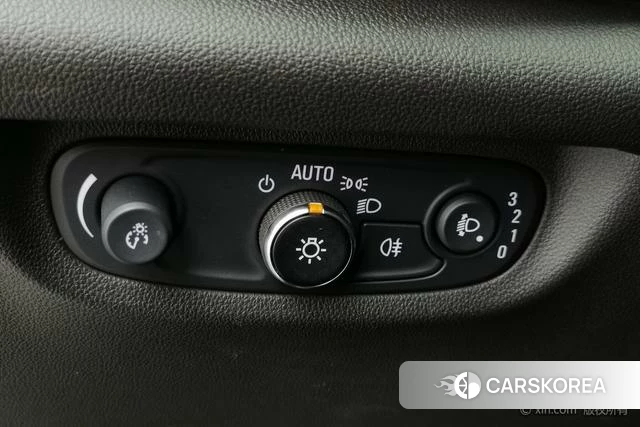 Buick Regal id 4210723 из Китая 23