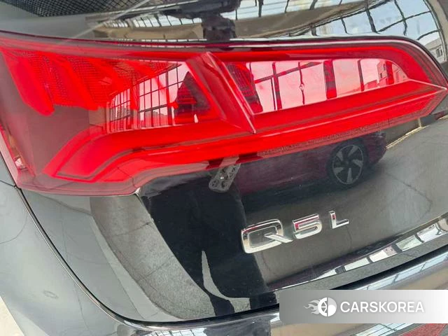 Audi Q5L id 4359509 из Китая 18