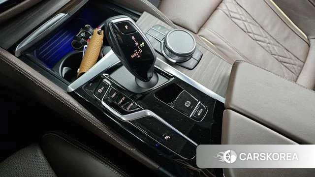 BMW 5 Series (G30) id 3852007 из Кореи 19