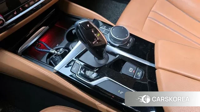 BMW 5 Series (G30) id 3469747 из Кореи 19