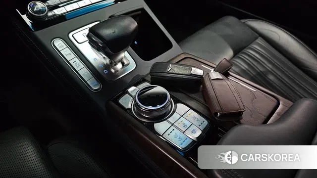 Genesis G90 id 2990573 из Кореи 19