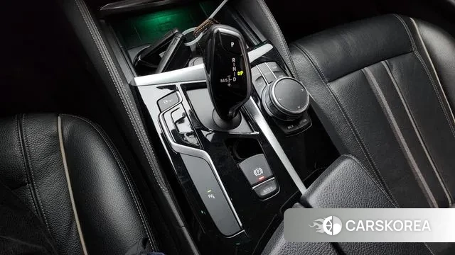 BMW 5 Series (G30) id 3464804 из Кореи 19