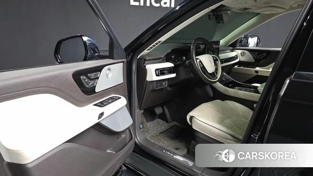 Lincoln Aviator 2nd generation id 4310030 из Кореи 35
