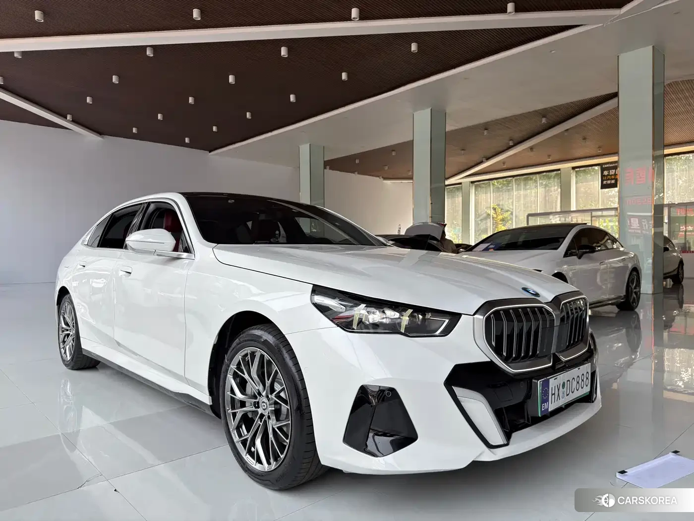BMW i5 id 4538834 из Китая 18