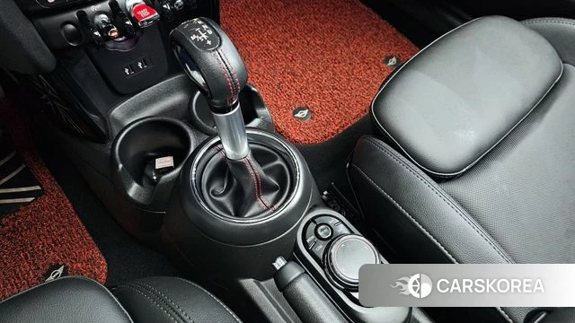 Mini Cooper S id 4430407 из Кореи 29