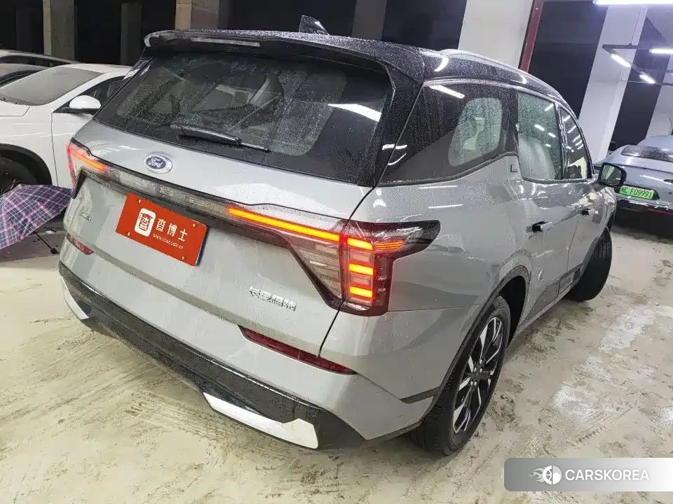 Ford Edge id 4607080 из Китая 9