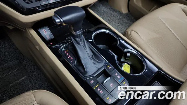 Kia The New Carnival id 2374978 из Кореи 19