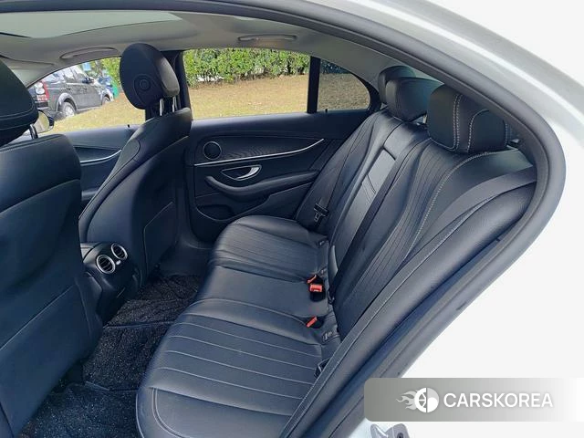 Mercedes-Benz E-class (imported) id 4256327 из Китая 9