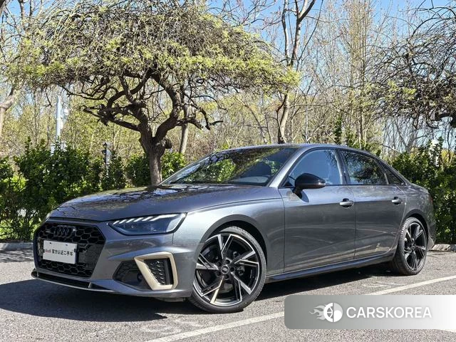 Audi A4L id 4307414 из Китая 15