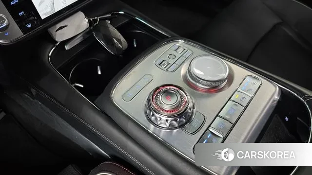 Genesis G90 (RS4) id 3462835 из Кореи 19