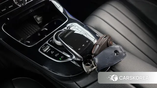 Mercedes-Benz E-Class W213 id 3530951 из Кореи 19