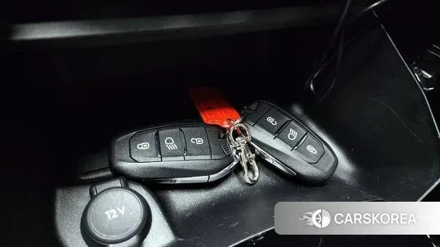 Peugeot 2008 Second generation id 3600419 из Кореи 19