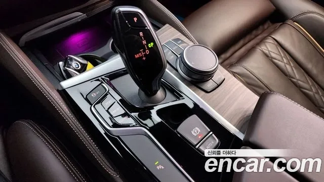 BMW 5 Series (G30) id 2922165 из Кореи 19