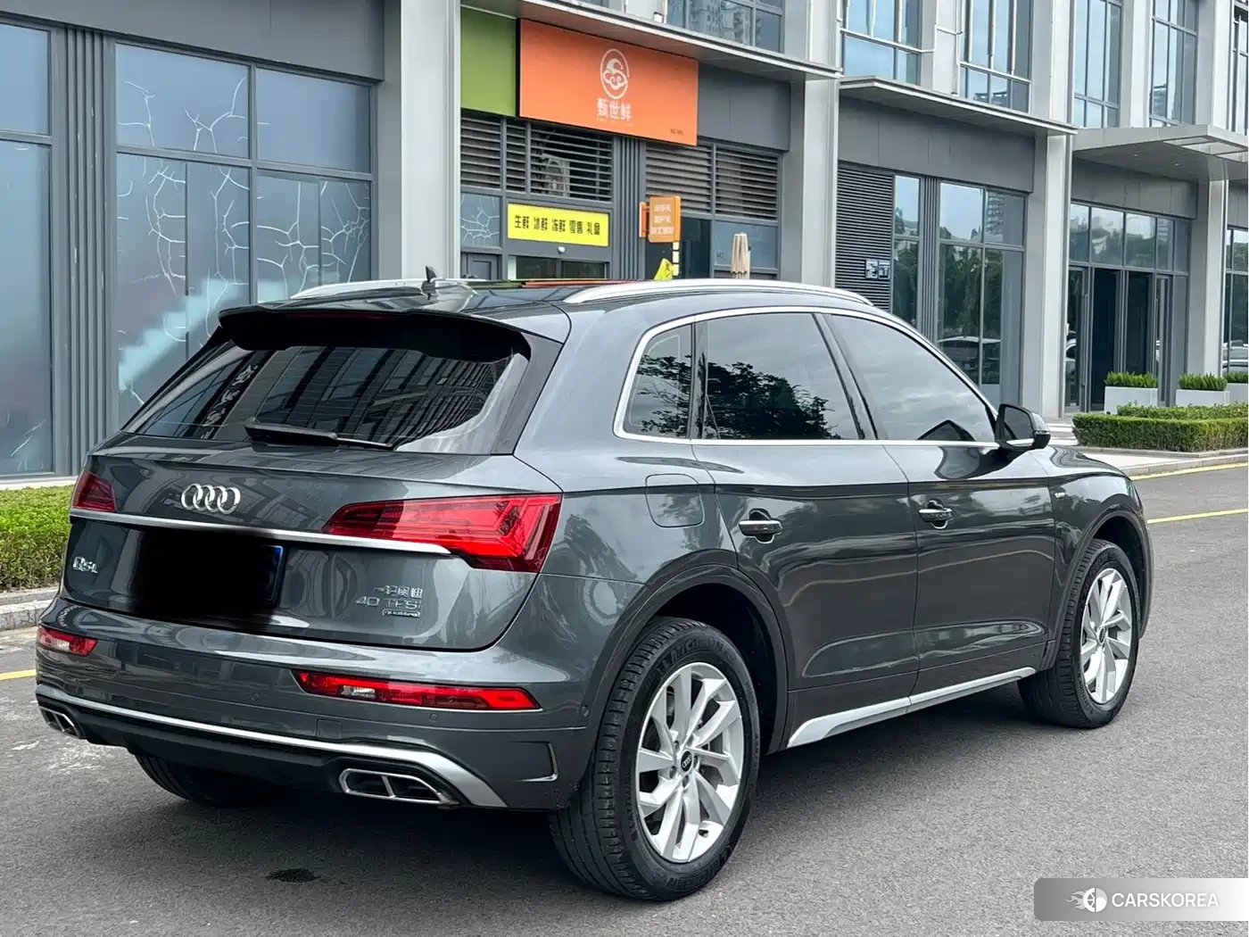 Audi Q5L id 4539164 из Китая 9