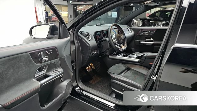 Mercedes-Benz GLA - Class H247 id 4396869 из Кореи 31
