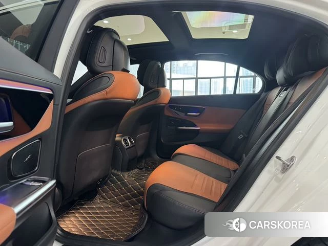 Mercedes-Benz Class C id 4264673 из Китая 18
