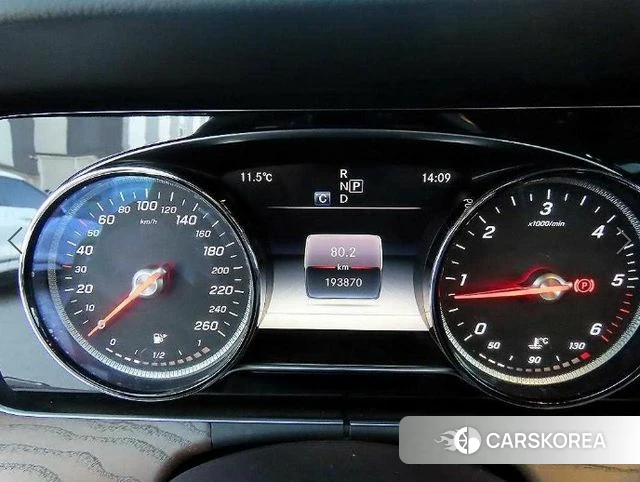 Mercedes-Benz E-Class W213 id 4785918 из Кореи 19
