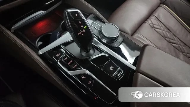 BMW 5 Series (G30) id 3458957 из Кореи 19