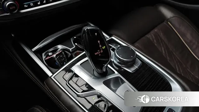 BMW 7 Series (G11) id 3480296 из Кореи 19