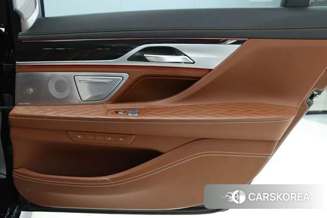 BMW 7 series id 4211114 из Китая 42