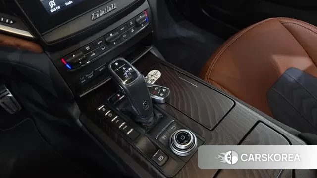 Maserati Ghibli id 3562243 из Кореи 19