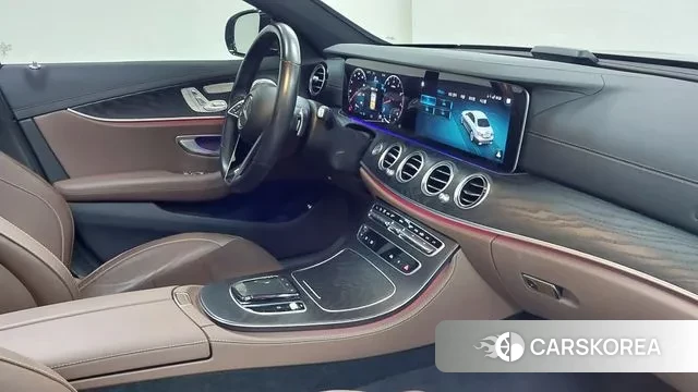 Mercedes-Benz E-Class W213 id 3262689 из Кореи 19