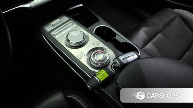 Genesis GV70 id 4309189 из Кореи 32