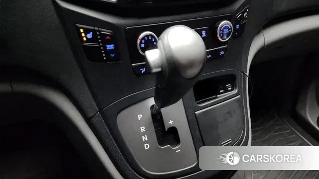 Hyundai The New Grand Starex id 3692336 из Кореи 19