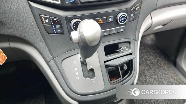 Hyundai The New Grand Starex id 4477296 из Кореи 19