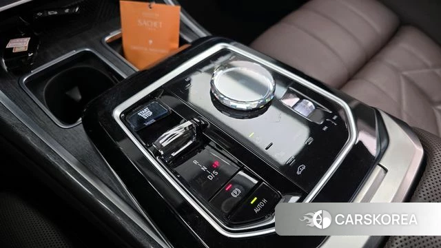 BMW 7 Series (G70) id 3934401 из Кореи 19