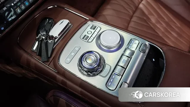 Genesis G90 (RS4) id 3576810 из Кореи 19