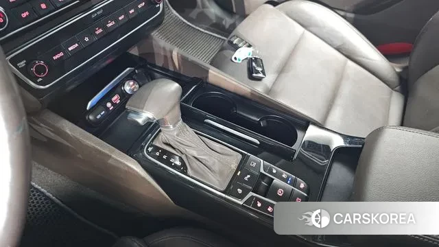 Kia Come New K7 id 3363341 из Кореи 19