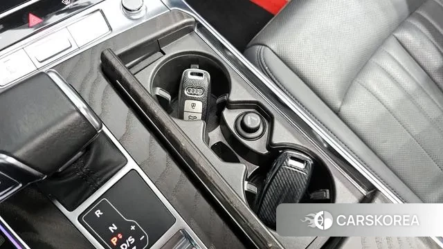 Audi A6 (C8) id 3443902 из Кореи 19