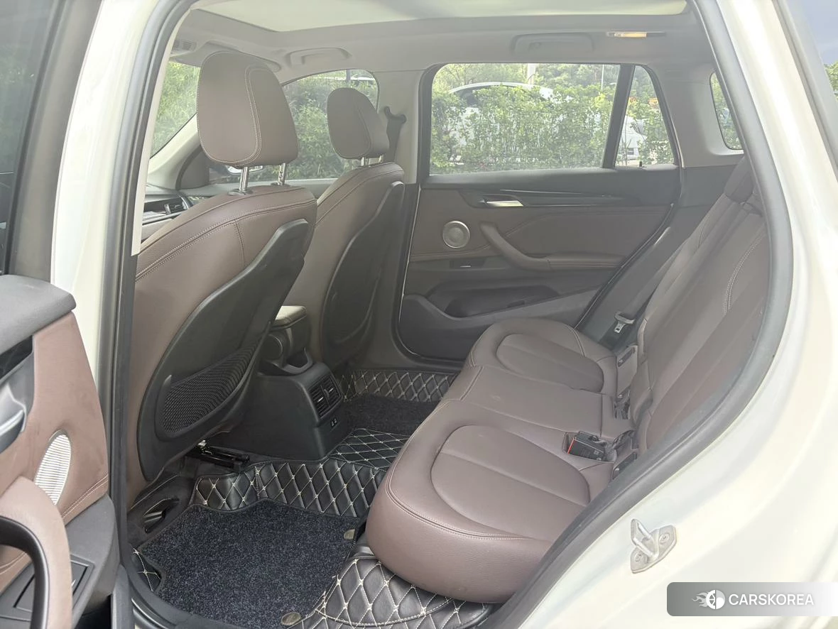 BMW X1 id 4454488 из Китая 12