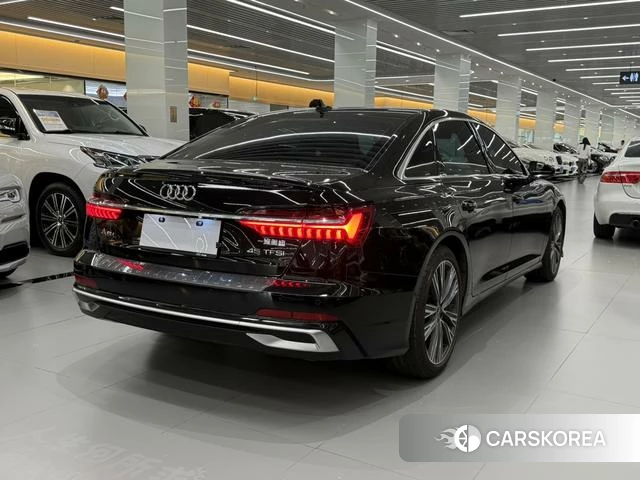 Audi A6L id 4335337 из Китая 13