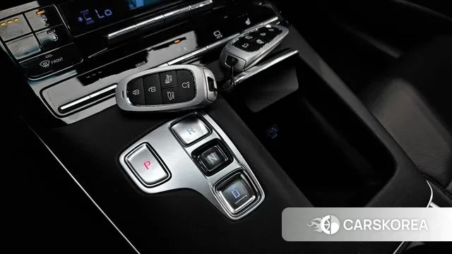 Hyundai The New Grandeur IG Hybrid id 3058810 из Кореи 19