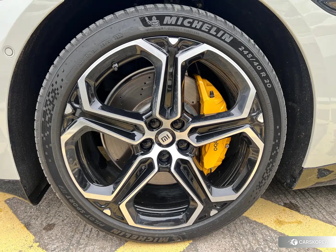 Xiaomi Car Xiaomi SU7 id 4559862 из Китая 16