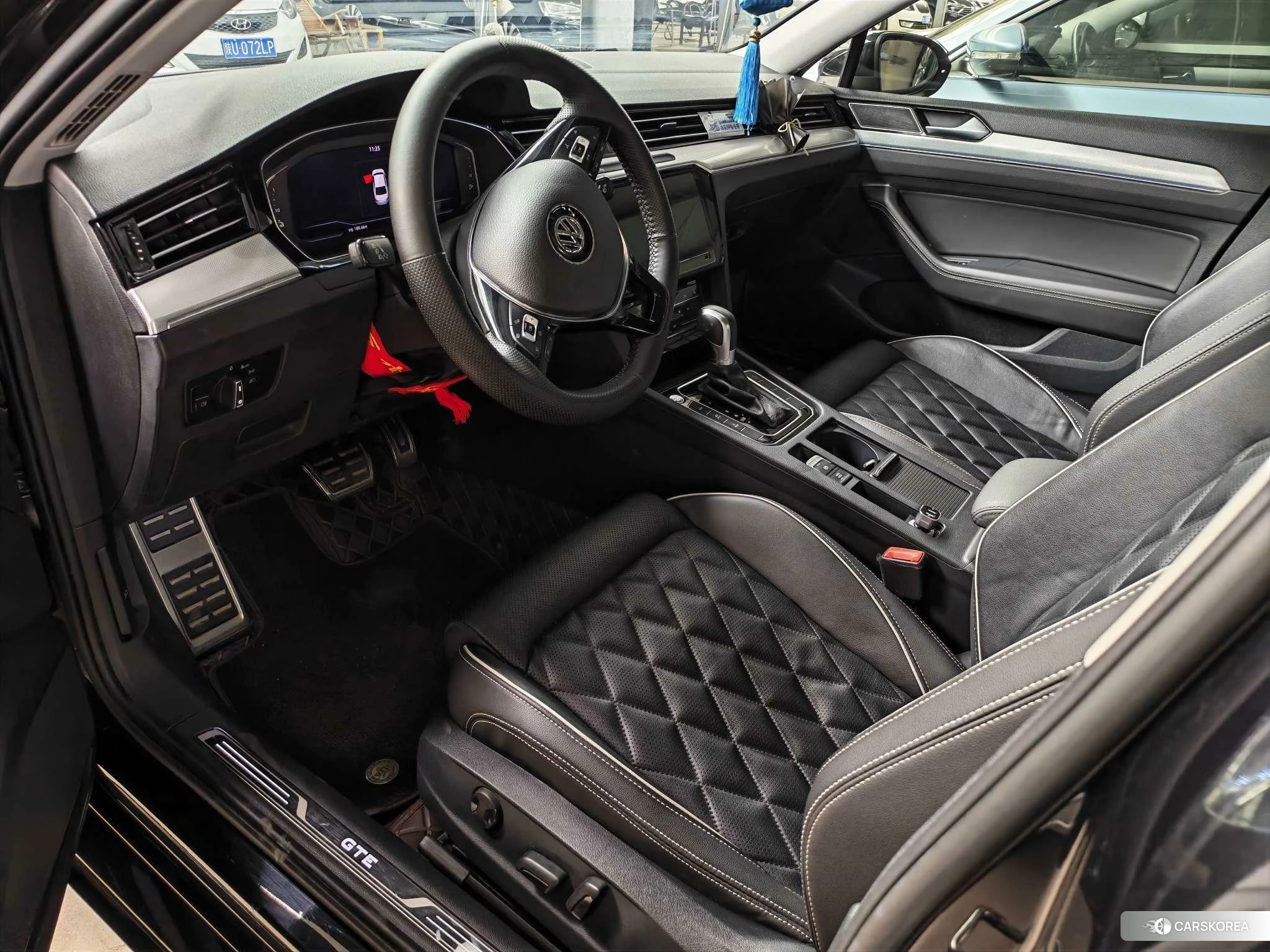 Volkswagen Magotan id 4473634 из Китая 9