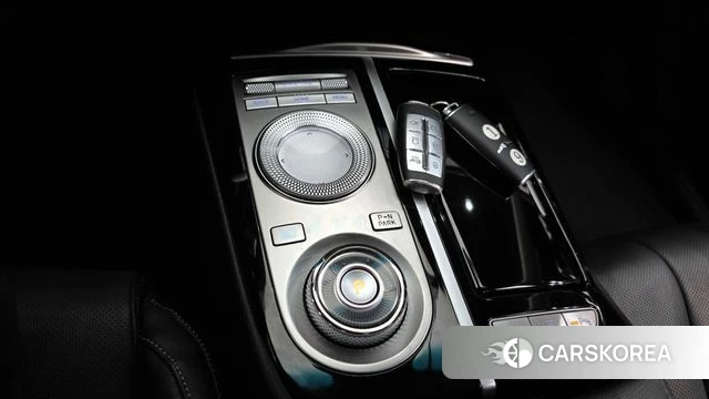 Genesis Electrified G80 (RG3) id 4631410 из Кореи 19