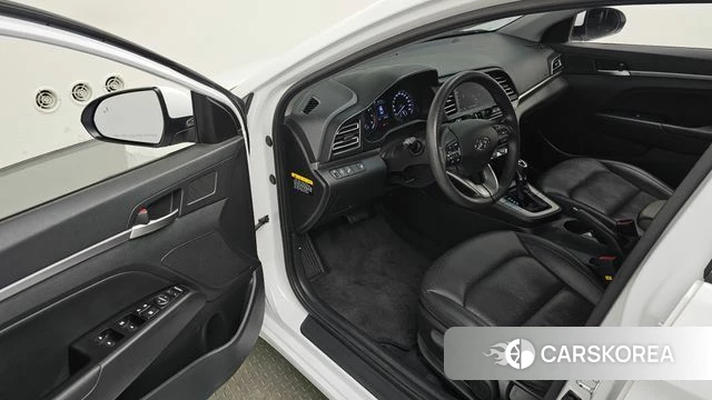 Hyundai The New Avante AD id 4384441 из Кореи 29